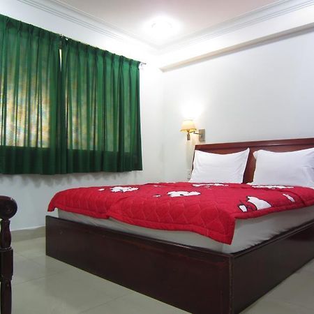 Quy Thanh Hotel Хошимин Экстерьер фото