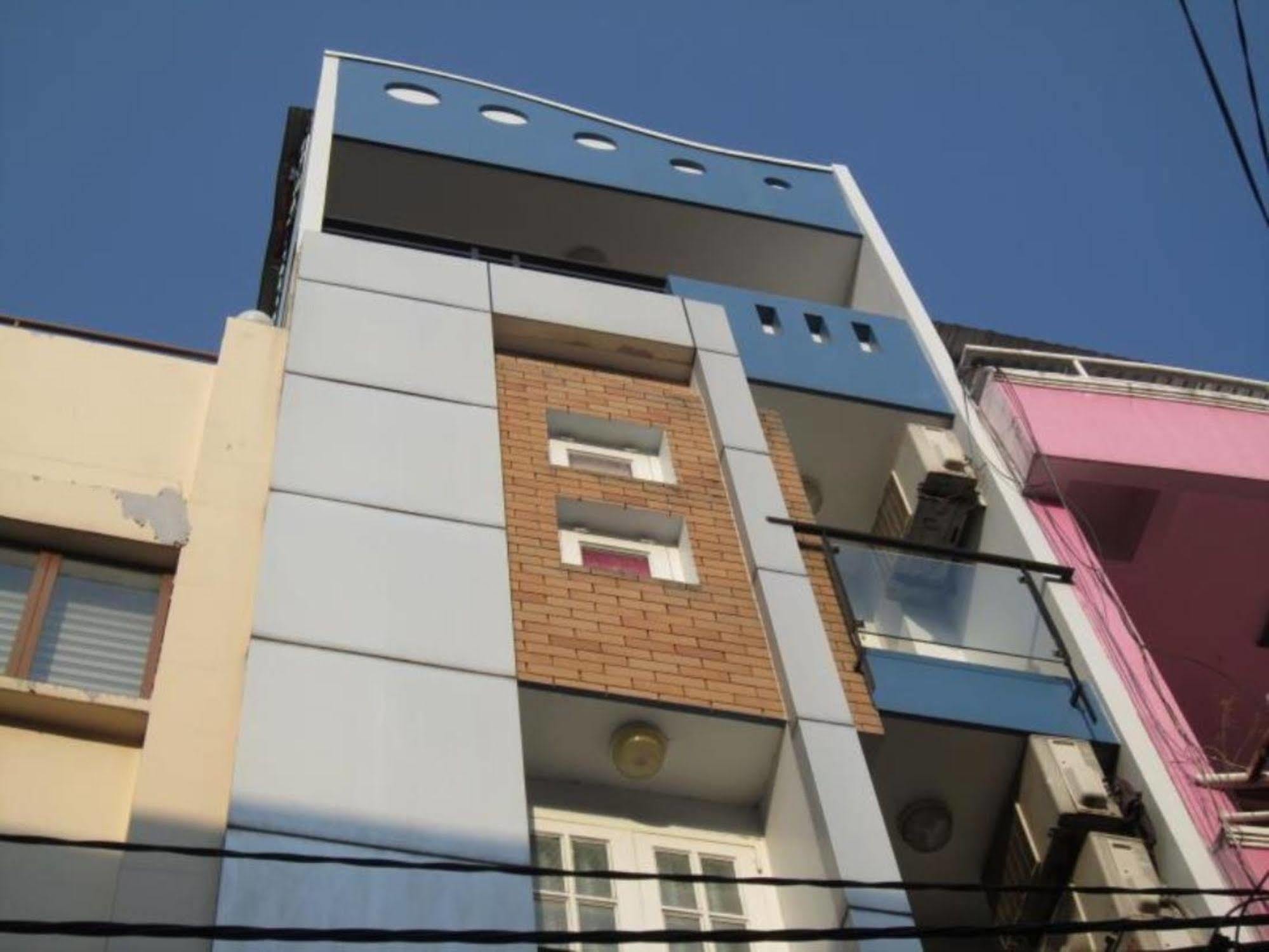 Quy Thanh Hotel Хошимин Экстерьер фото